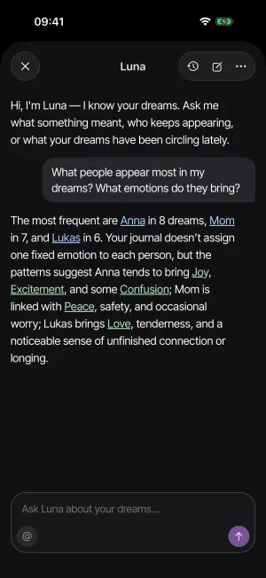 Lunar Log screenshot: Luna, the companion that has read your journal